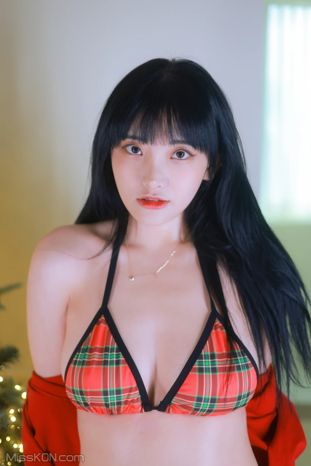 [Yo-U] Sula: Christmas Present (147 photos + 1 video) – Page 8