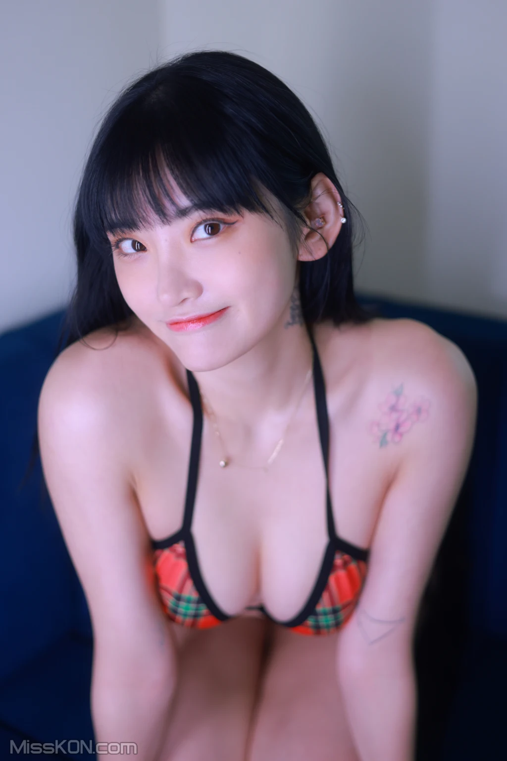 [Yo-U] Sula: Christmas Present (147 photos + 1 video) – Page 11