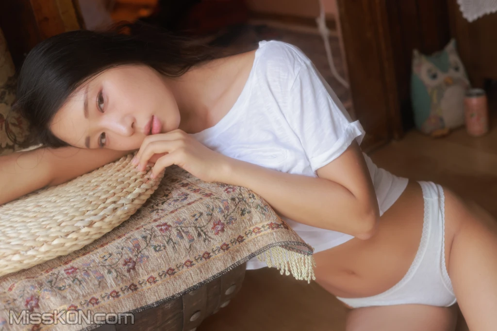 CoCo Vol.14: Vacation (162 photos + 2 videos) – Page 2