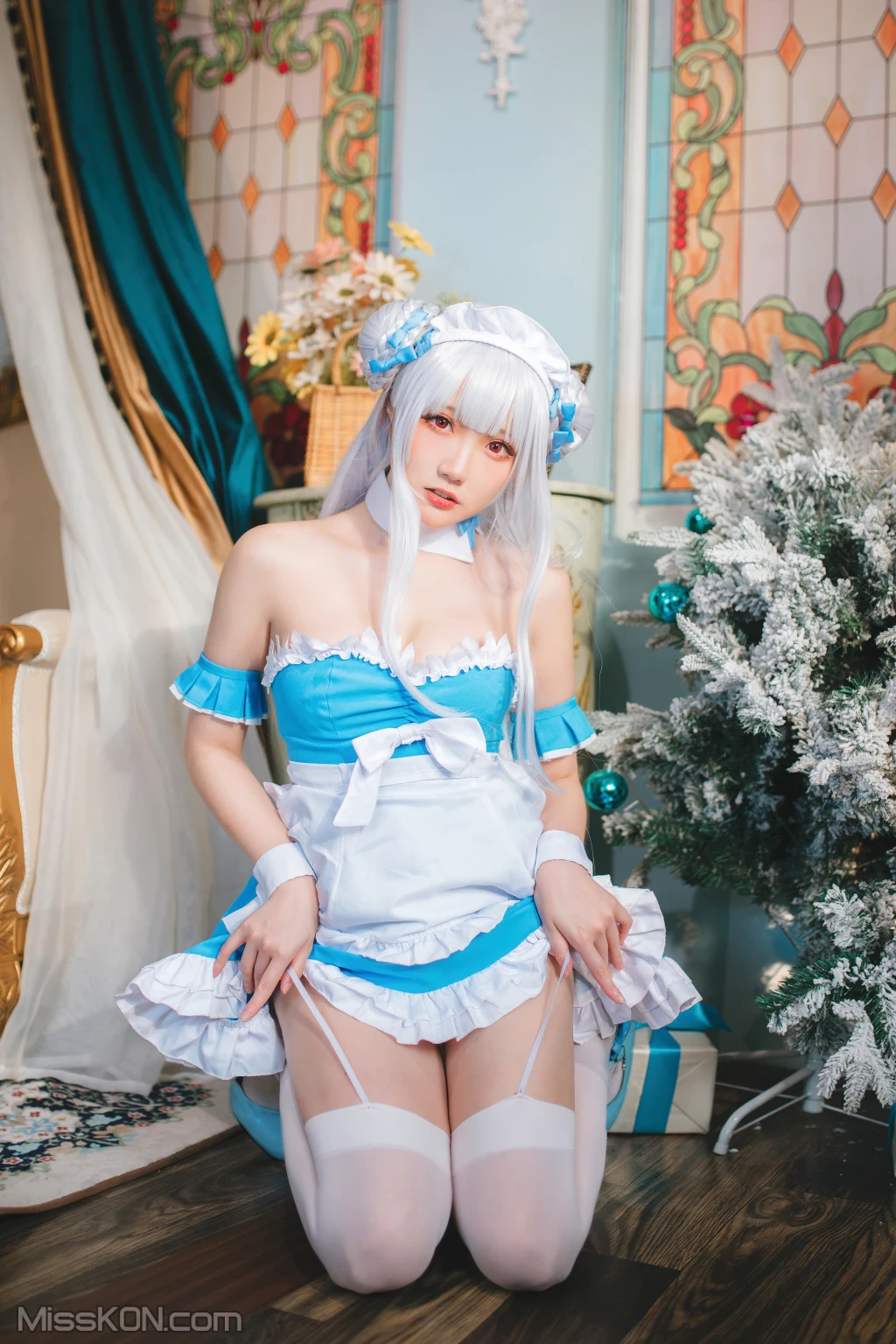 Coser@瓜希酱: 碧蓝航线 小天鹅女仆 (22 photos) – Page 2