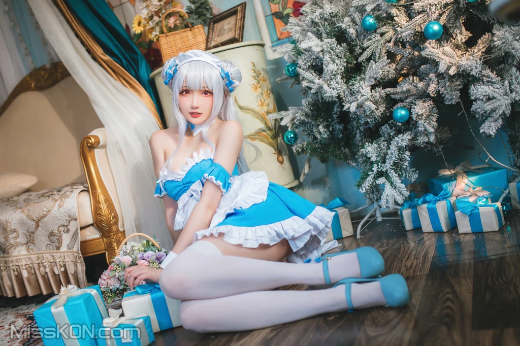 Coser@瓜希酱: 碧蓝航线 小天鹅女仆 (22 photos) – Page 2