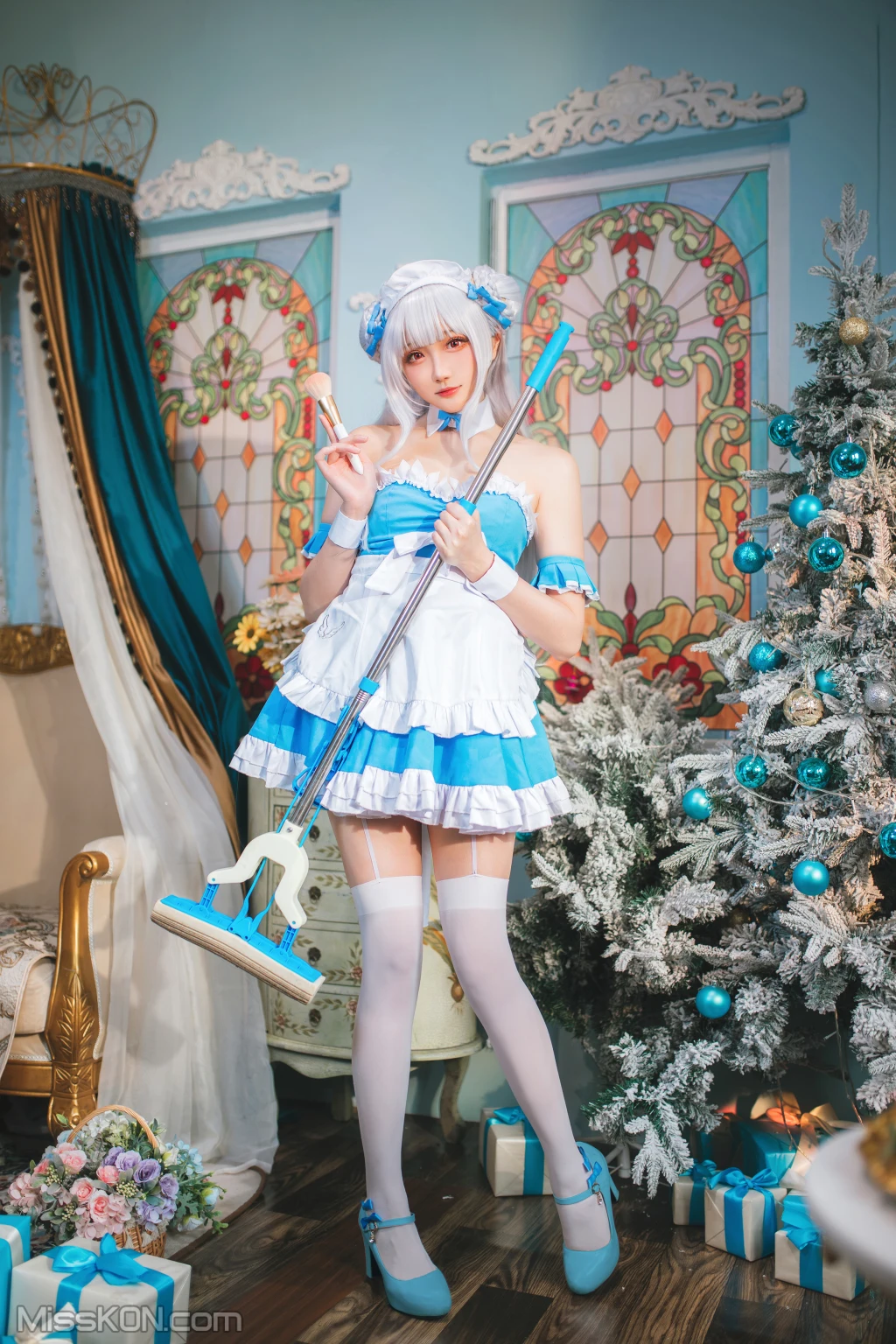 Coser@瓜希酱: 碧蓝航线 小天鹅女仆 (22 photos) – Page 2
