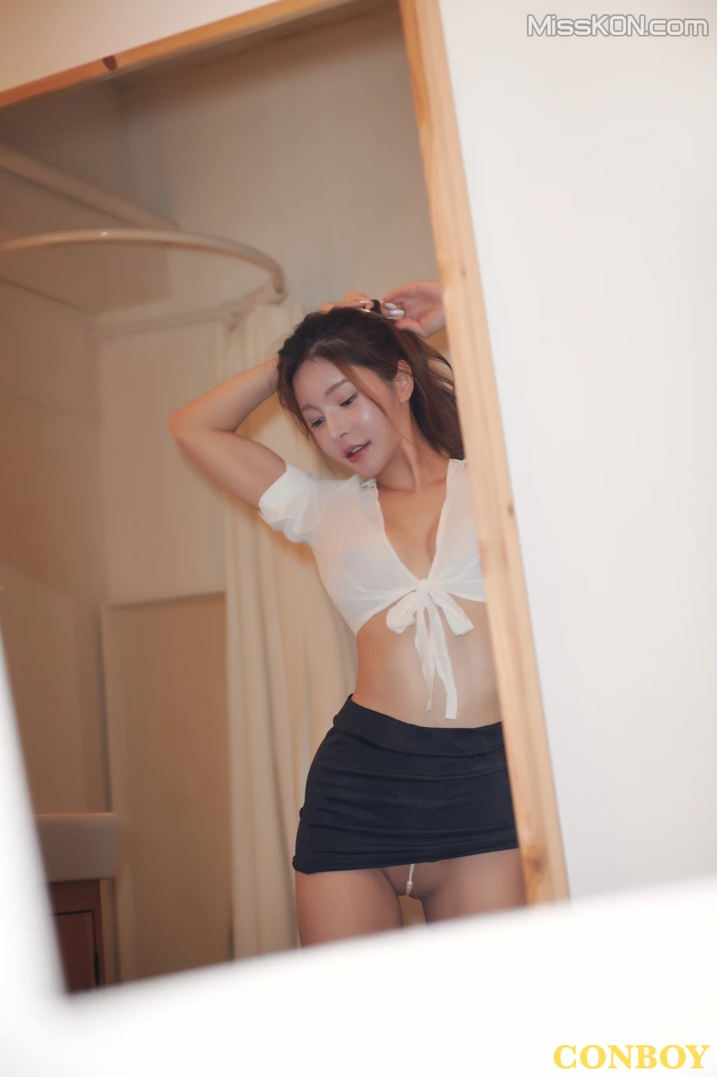 [Conboy] BANHEE: Vol.2 My Personal Assistant (82 photos) – Page 3