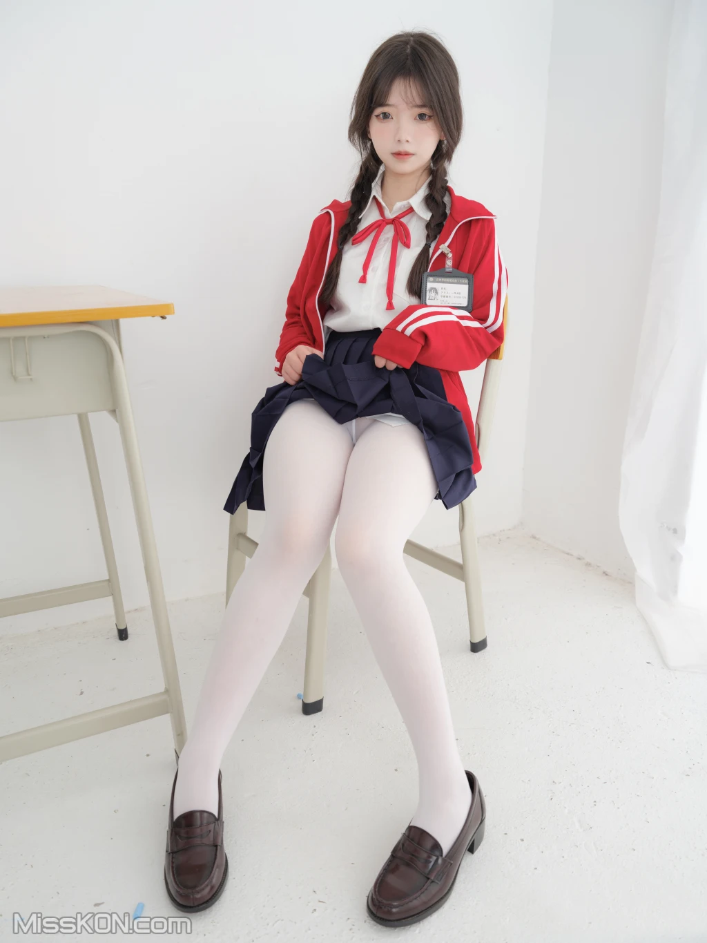 [紧急企划] 内部 奶昔: 学生妹 (60 photos) – Page 4