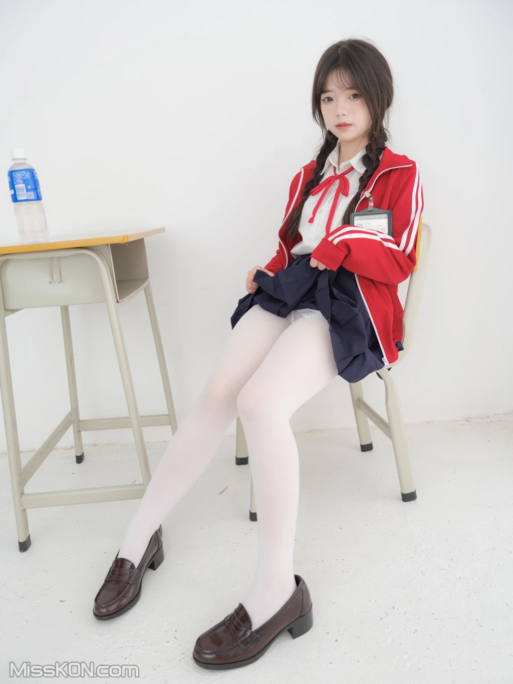 [紧急企划] 内部 奶昔: 学生妹 (60 photos) – Page 4