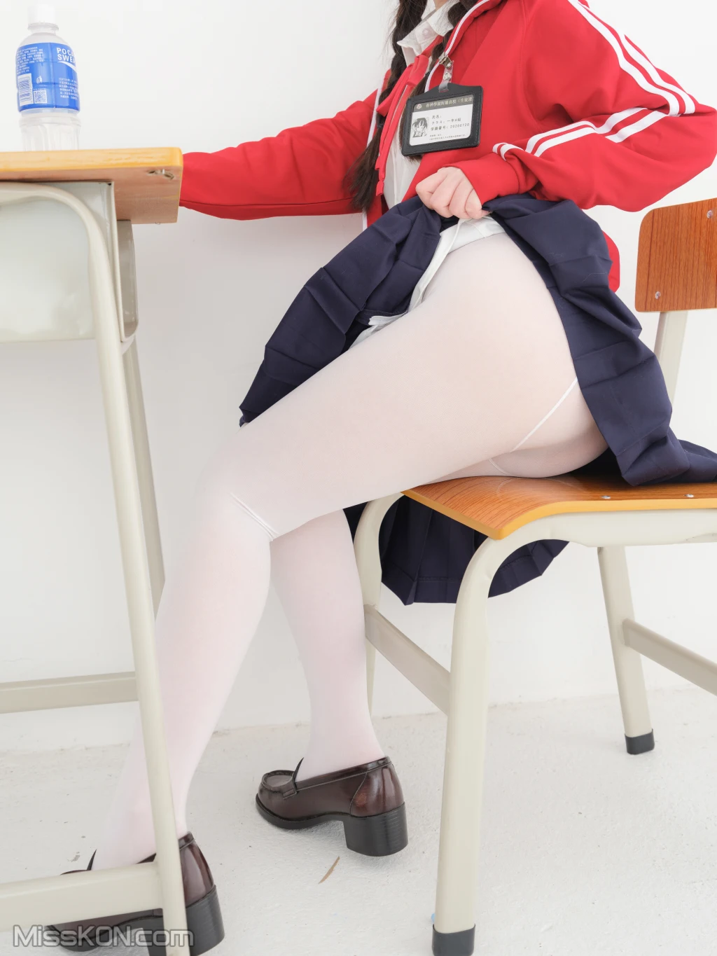 [紧急企划] 内部 奶昔: 学生妹 (60 photos) – Page 4