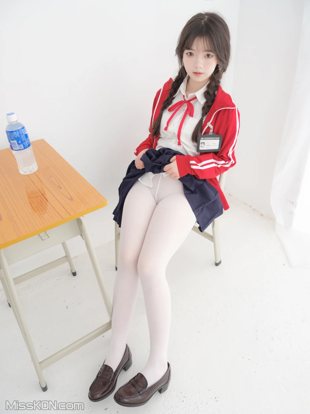 [紧急企划] 内部 奶昔: 学生妹 (60 photos) – Page 4